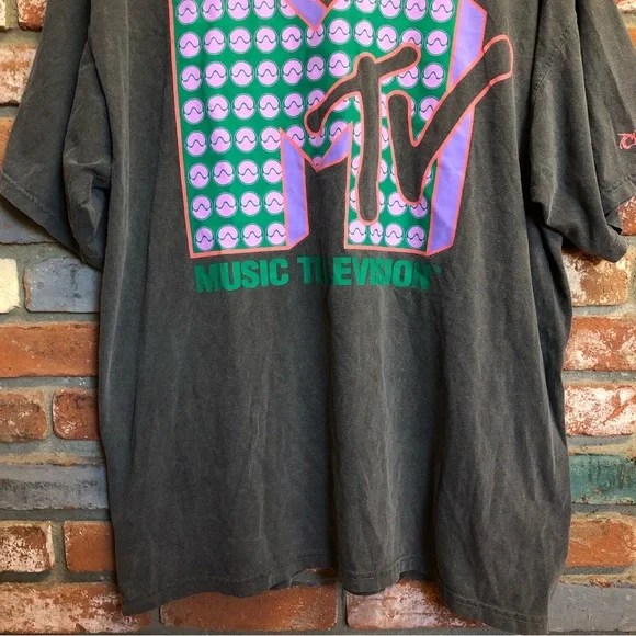 SOLD Lady Gaga MTV Chromatica Limited Editon Rare T-shirt - Picture 5 of 9